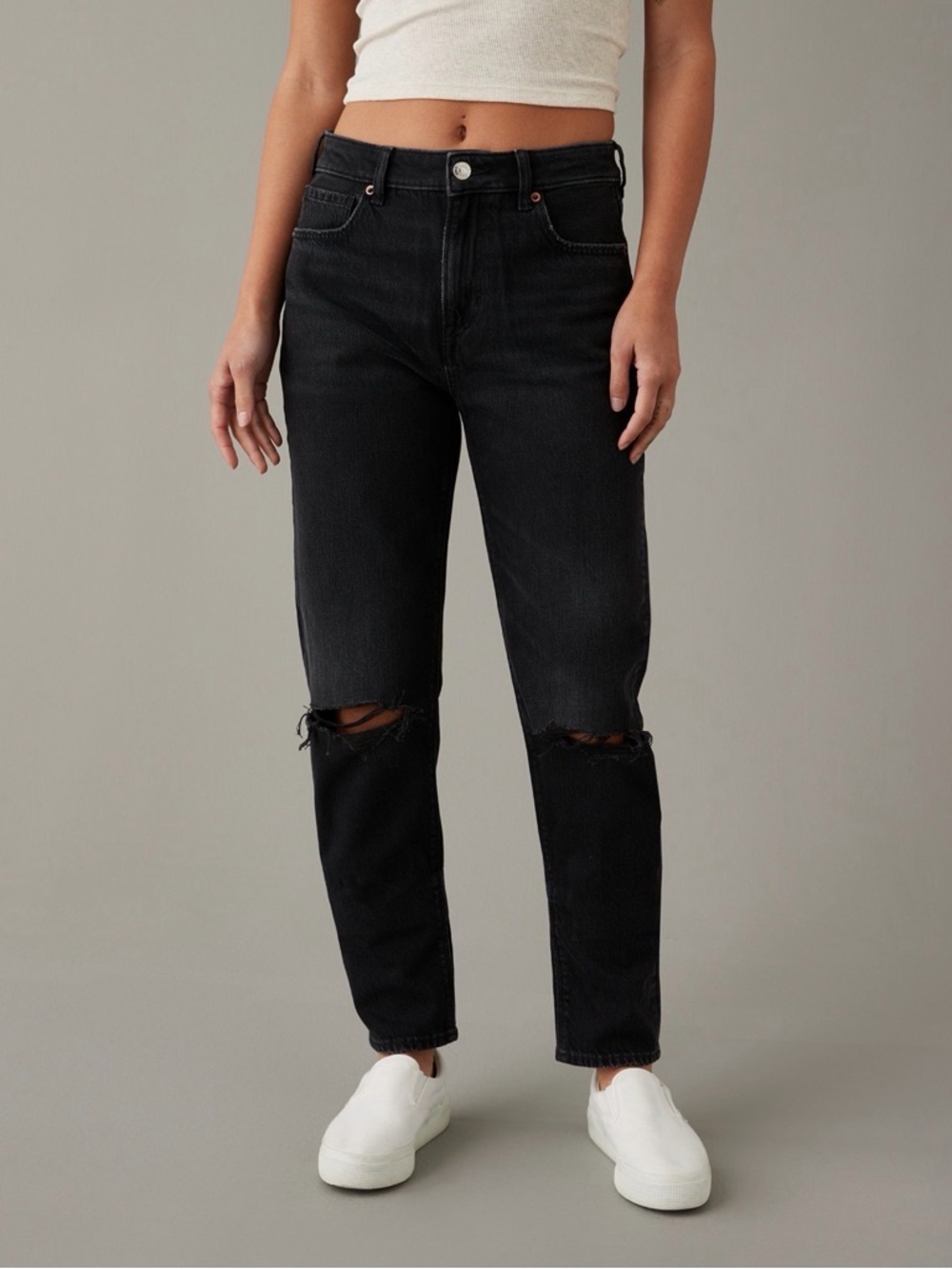 AE Strigid Mom Jean - Destroyed Black -
Size: 16 Regular - Picture 7 of 7